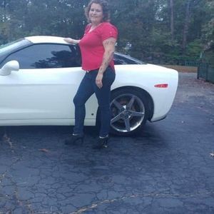 Meet your Posher, Christina